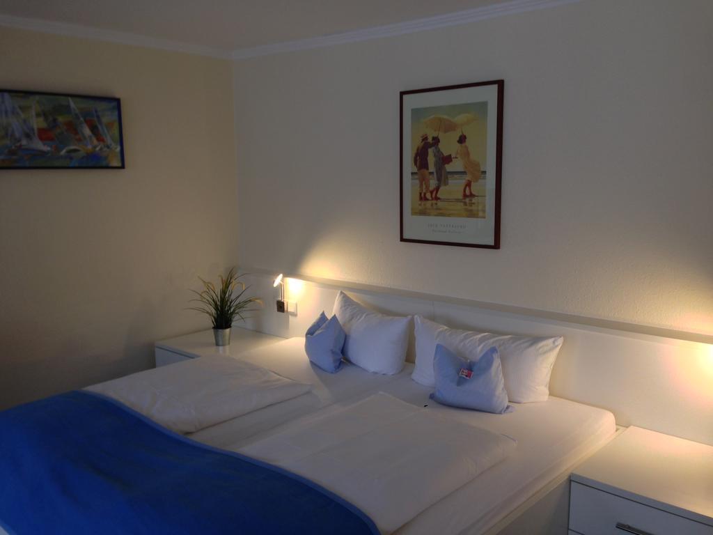 Hôtel Clausen à Westerland Extérieur photo