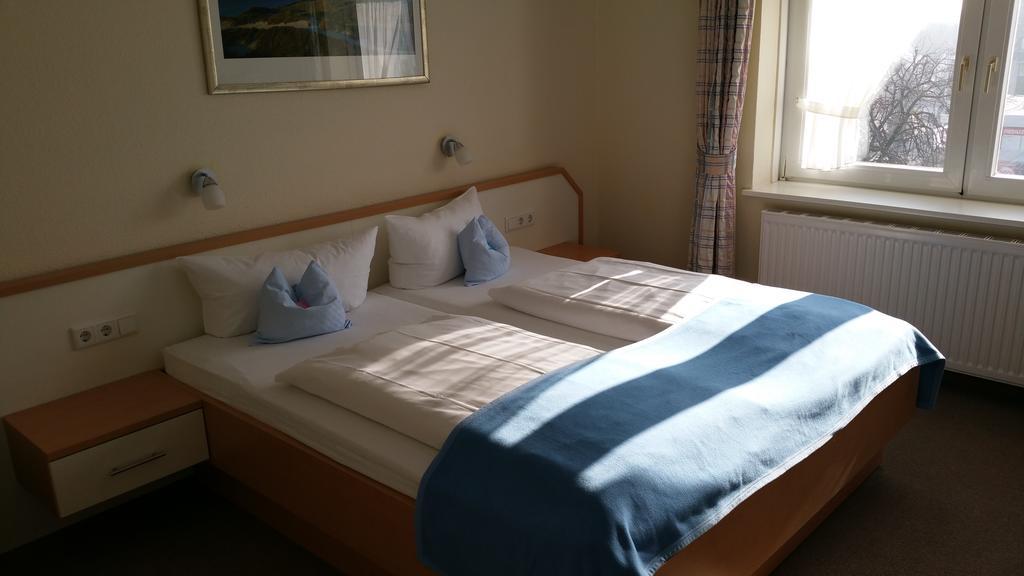 Hôtel Clausen à Westerland Extérieur photo