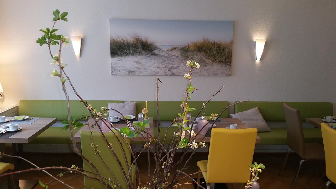 Hôtel Clausen à Westerland Extérieur photo