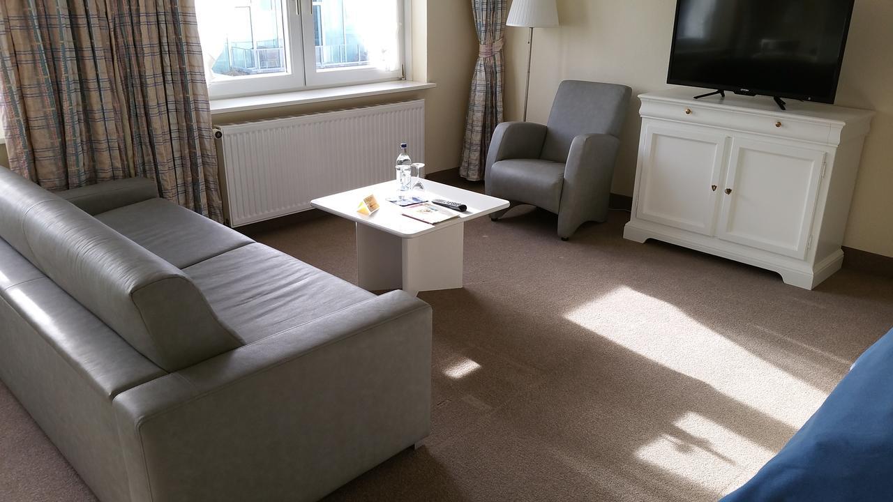 Hôtel Clausen à Westerland Extérieur photo
