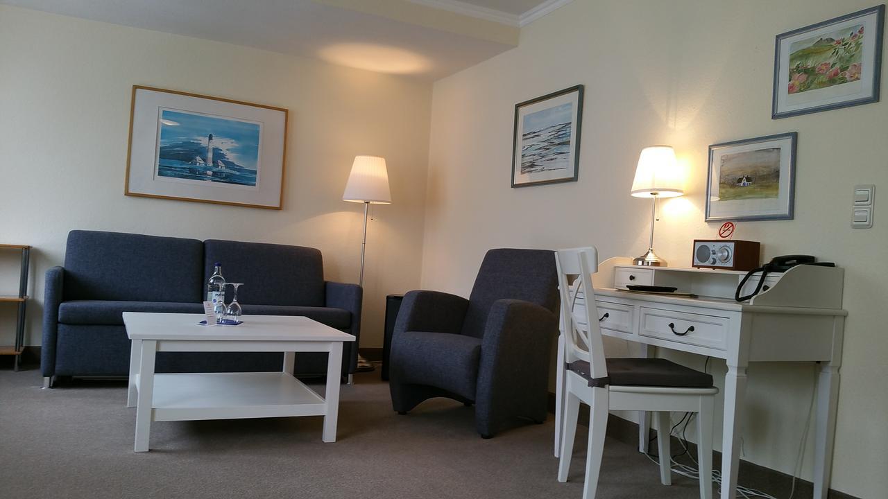 Hôtel Clausen à Westerland Extérieur photo