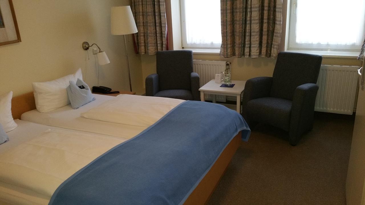 Hôtel Clausen à Westerland Extérieur photo